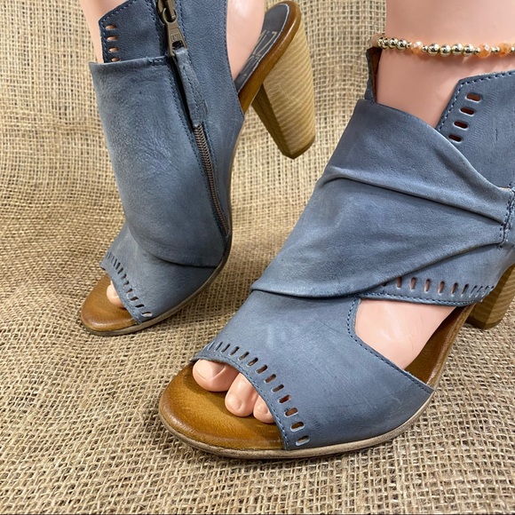 Miz Mooz Shoes - 🛑SOLD🛑  Miz Mooz Sandals Heel Becca Zip Size 9.5 -10 EU 41